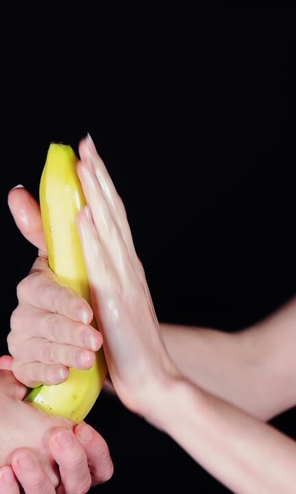 Le massage du pénis augmente la taille du pénis et renforce la puissance masculine